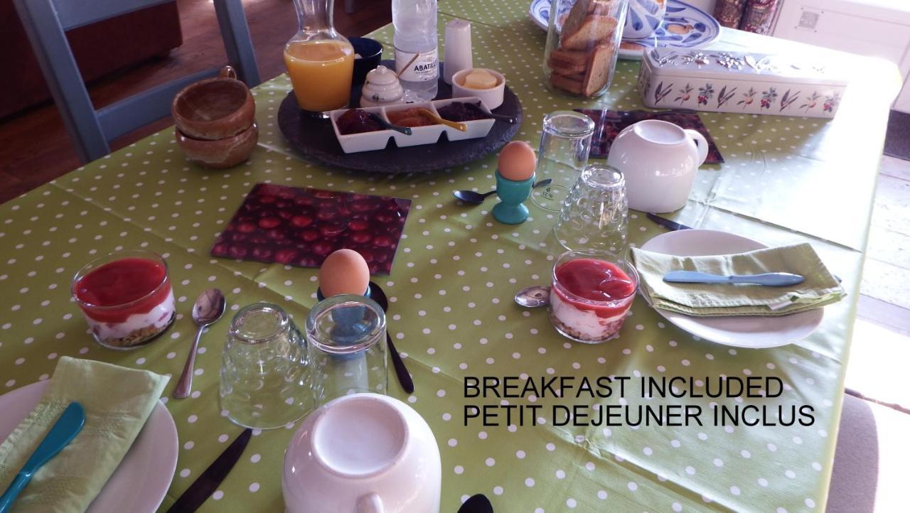 Bed and Breakfast Les Cerisiere Cheffois Exterior foto