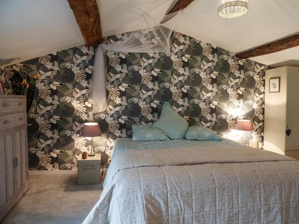 Bed and Breakfast Les Cerisiere Cheffois Exterior foto