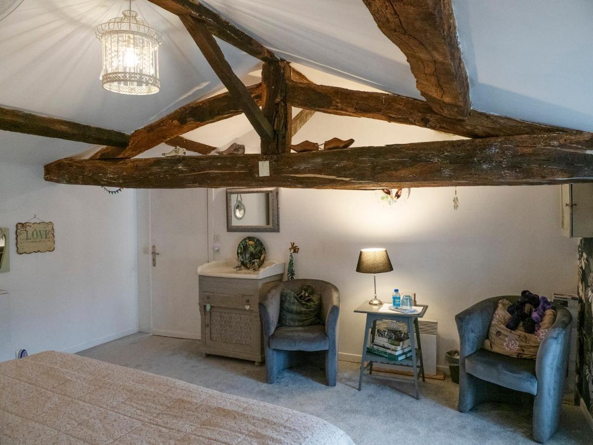 Bed and Breakfast Les Cerisiere Cheffois Exterior foto